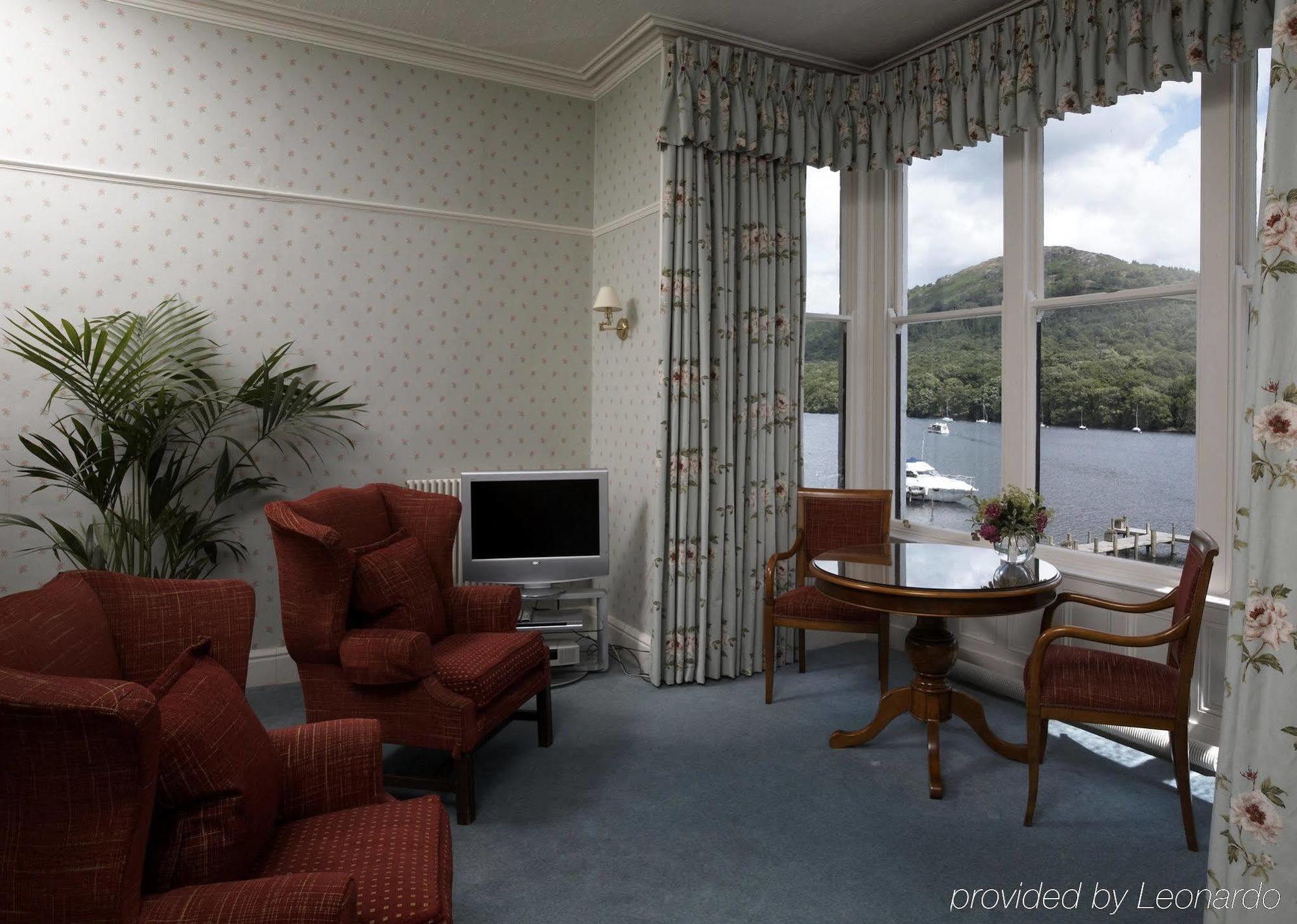 And Hotel